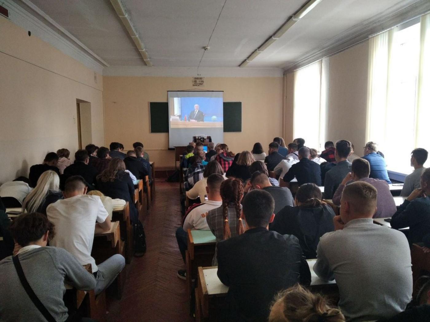 Первокурсники МТФ активно вливаются в студенческую жизнь